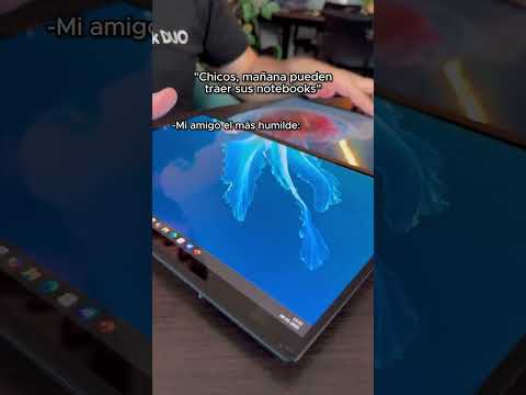 Algunos llegan con lo justo… otros con doble pantalla.