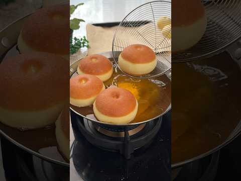 Donat rumahan sederhana.