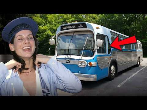22 Weird Facts About 1994 Annie’s Runaway Bus (Speed)