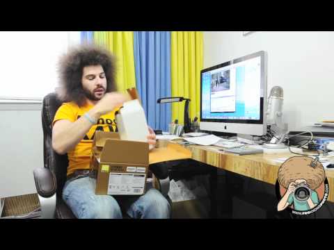 Nikon D7000 Unboxing
