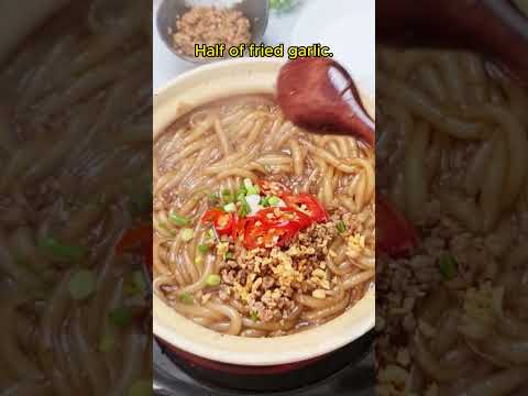 Clay pot Braised Lo Shi Fun 🍜