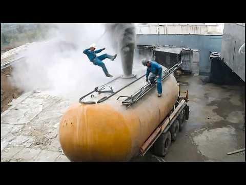 Die unglaublichsten Arbeiter-Pannen und Momente