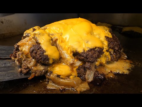 giant cheeseburger! Extra-large food (cheese pizza, cheese pork cutlet) collection