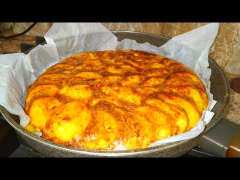 A delicious Potato Casserole with Ground Meat in a Skillet! A DELICIOUS and simple dinner for the...