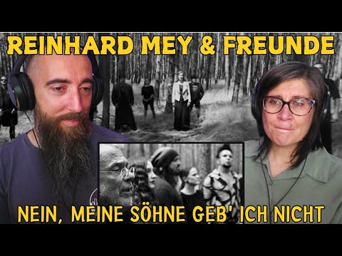 Reinhard Mey & Freunde - Nein, meine Söhne geb' ich nicht (REACTION) with my wife