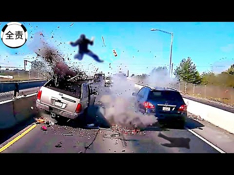 Roadrage vs. Roadrage! Instant Karma | Idiots In Cars #dashcamcarcrashes #idiotsincars #china