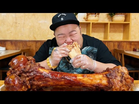 【大胃王挑戰】挑戰吃哈爾濱網紅牛大骨！一口氣點20根軟糯脫骨，直接抱著啃真過癮｜Food Challenge【櫻木花胖】