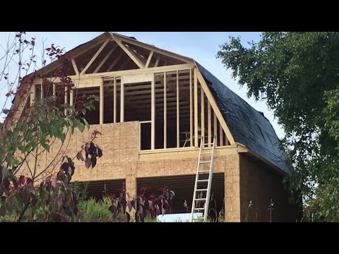 #175 Gambrel Garage $42,000 (including vinyl siding not shown)