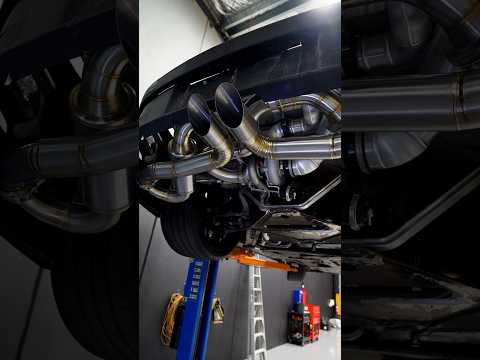 ASMR turbo install on our 3D printed Porsche 🔈 #asmr #turbo #porschegt3 #3dprinting