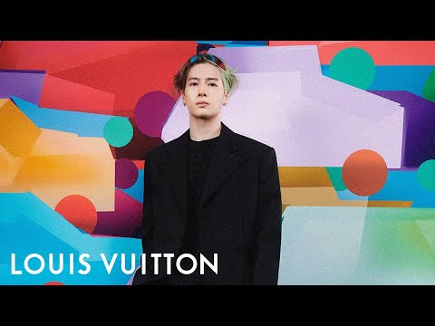 Jackson Wang at the Men’s Fall-Winter 2023 Show | LOUIS VUITTON