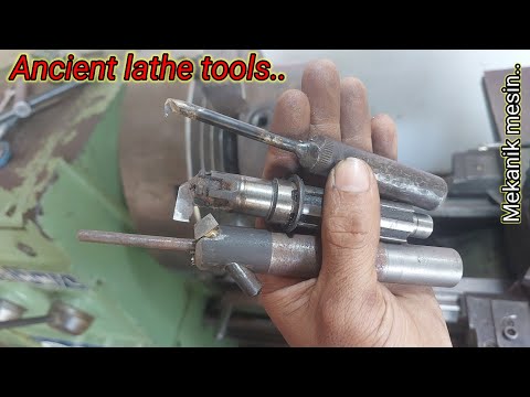 Several types of lathe tools that a lathe operator must have