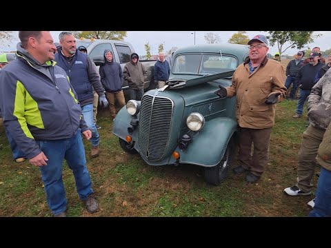 Indiana Farmer Sells His Entire Antique Car Collection at Auction! Packard Pontiac Studebaker Dodge 