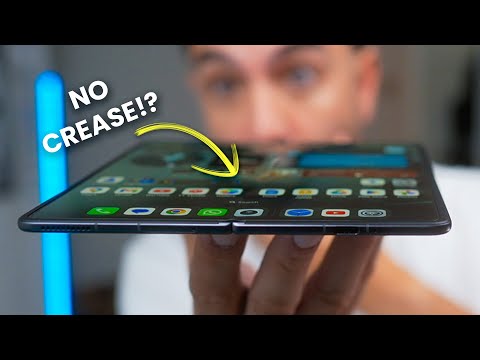 The Perfect Folding Phone...But What's The Catch? ( Honor Magic V3 review )