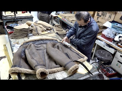 Sheepskin B3 Bomber Jacket Made by Leather Craftsman with 50 Years of History