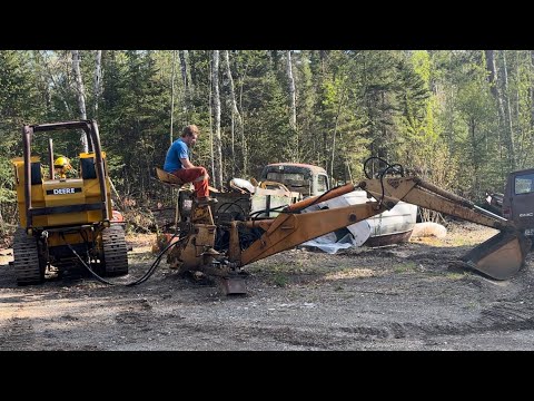 Testing My Case Model 32 Backhoe On My Johndeere 450 Loader
