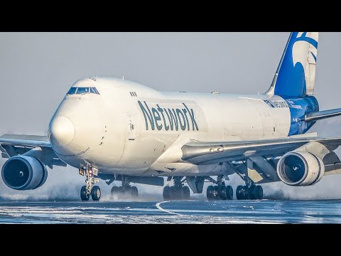 BOEING 747 DISAPPEARS IN ITS OWN SNOW CLOUD DURING DEPARTURE (4K)