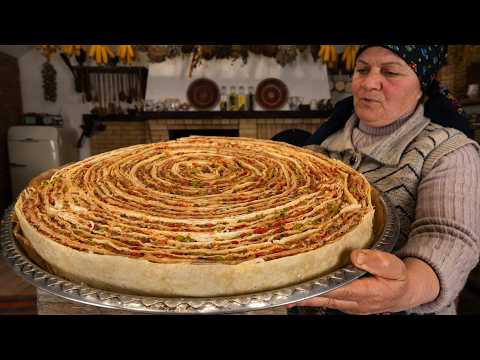 Rustic Layered Meat Pie with a Golden Crust 🌶🥩