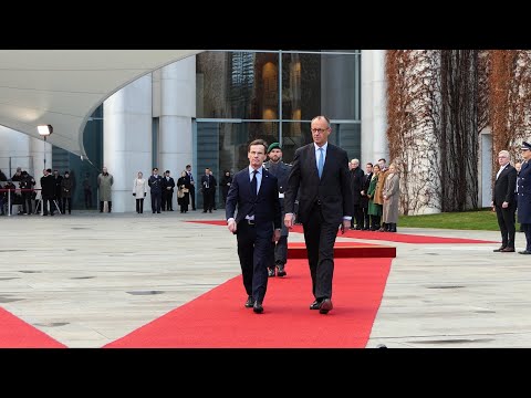 Military honours for Sweden's Prime Minister Ulf Kristersson