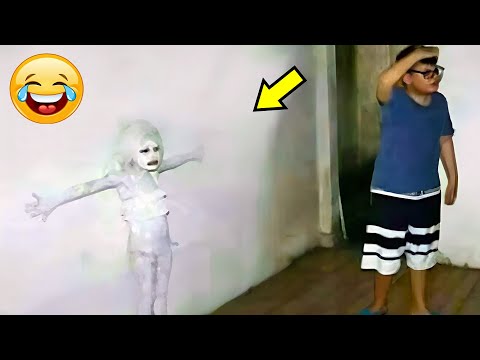 حاول ألا تضحك 2025   أفضل الميمات ومقاطع الفيديو المضحكة الجزء 22