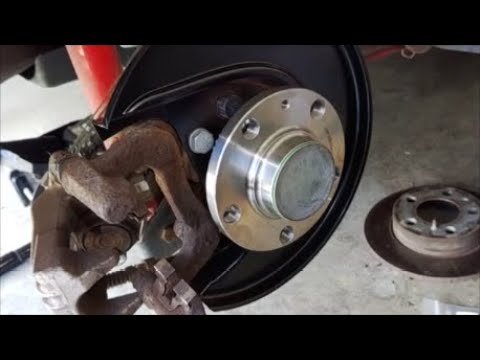 Volkswagen Golf mk4 rear wheel bearing replacement