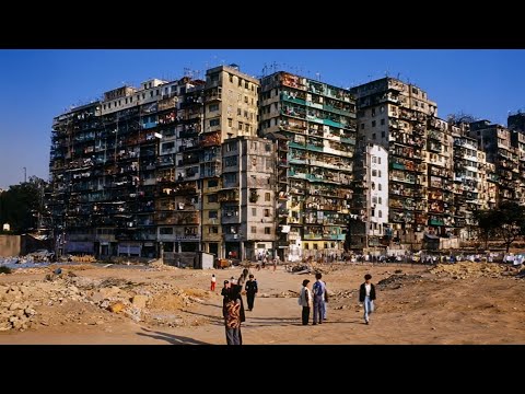 15 City Blocks that are STRANGE