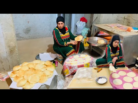 انا الست الفلاحه اللى جبتلكم سر نجاح عيش الافراح العيش باللبن منفوخ وطرى وهش للمشويات العيد