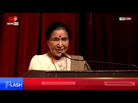 Asha Bhosle addresses at the 1st Lata Deenanath Mangeshkar Award ceremony