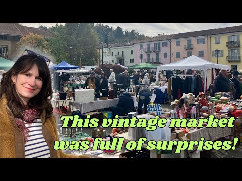 Let's visit a FLEA MARKET in the heart of Italian wine country!