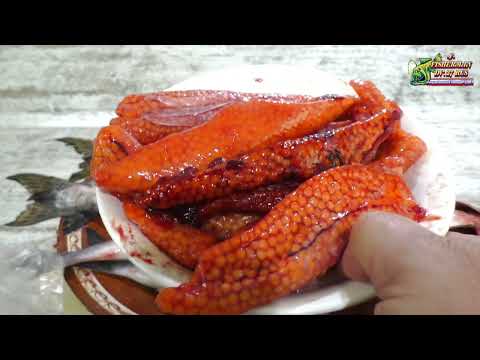 This is how you need to salt red caviar from frozen pink salmon from the store