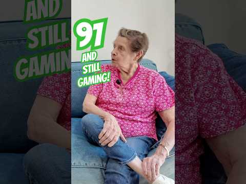 91-Year-Old Zelda Superfan #retrogaming #retrogaminglife