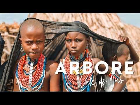 Para ser aceite nesta tribo tivemos de beber harake, uma cerveja local nojenta!