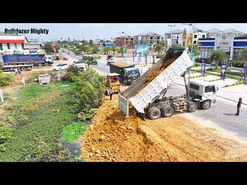 The Best Dump Truck 25Ton Unloading, Processing Filling Up The Land huge, Bulldozer KOMATSU D31P