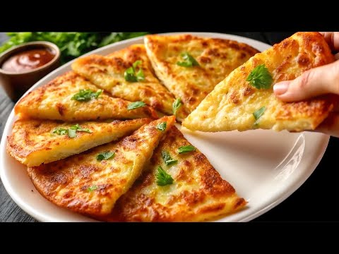 These potatoes with eggs are better than pizza! Grate 1 potato. Simple, delicious, and quick.