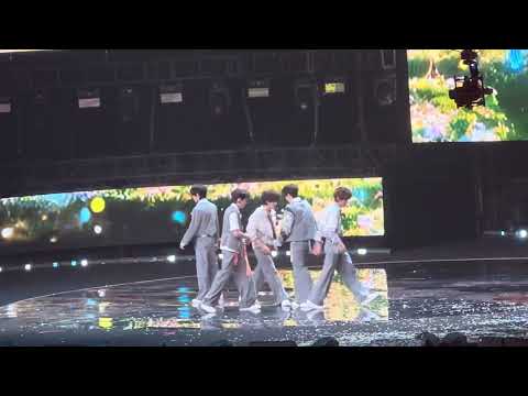 TOP登陆少年组合 荣耀之战2026 背水一战 饭拍 #时代峰峻 #top登陆少年组合 #苏新皓 #朱志鑫 #左航 #张极 #张泽禹 #背水一战 #荣耀之战 