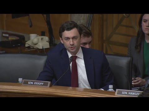 Jon Ossoff grills Louis DeJoy on mail delivery underperformance in Georgia