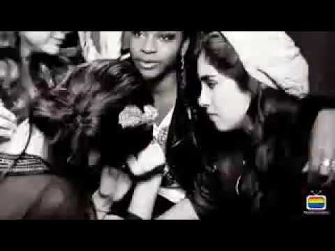 Lauren cuidando a camila de maneras muy especiales*-*! ❤