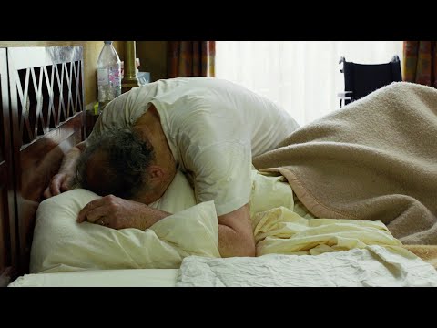 他亲手杀死自己的妻子，却让无数人感动的落泪，震慑心灵的高分电影，9万人打出8.6高分，18分钟看完2012年爱情电影《爱》