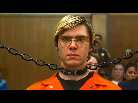 Его выгнали из армии и приговорили к 962 годам заключения