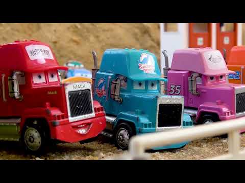 Disney car story fun playing on the sand with trucks | BIBO TOYS