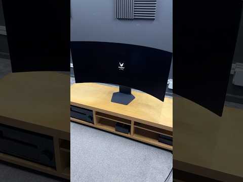 Unboxing of World's 1st 5K2K OLED Monitor from LG!