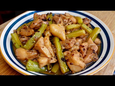 超级下饭的豆豉苦瓜焖鸡😋解暑去燥，非常好吃🐔The braised chicken with bitter gourd is super delicious 😋