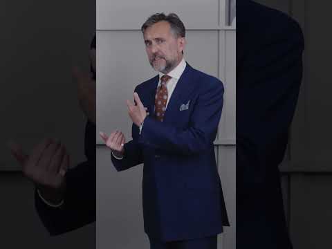 How to Pair a Green Tie with a Grey Jacket for Elegant Sophistication