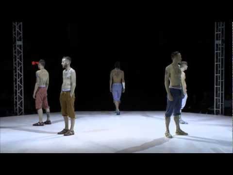 White Mountaineering 2011 Spring Summer Show
