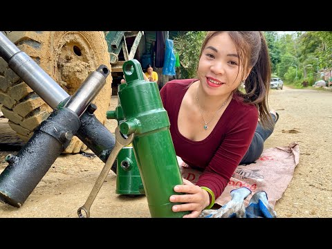 Talented girl Huong replaced the tractor's push rod set.