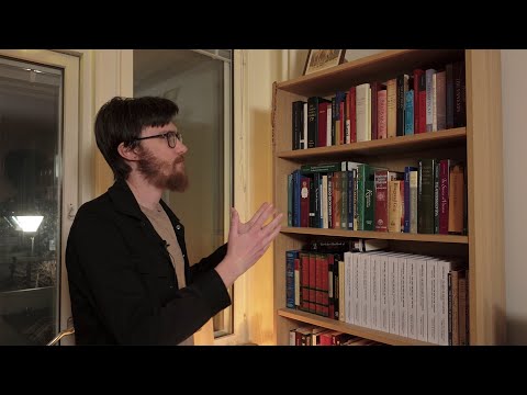 Bookshelf Tour (Part 1?)
