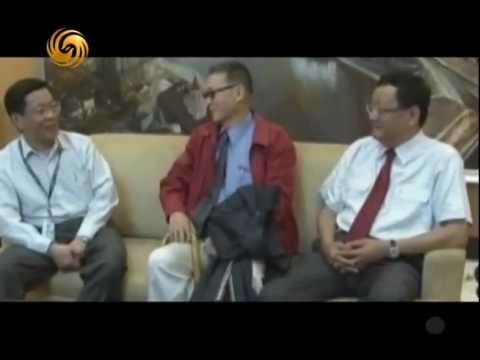 环球人物周刊20111001 "多面怪杰"李敖