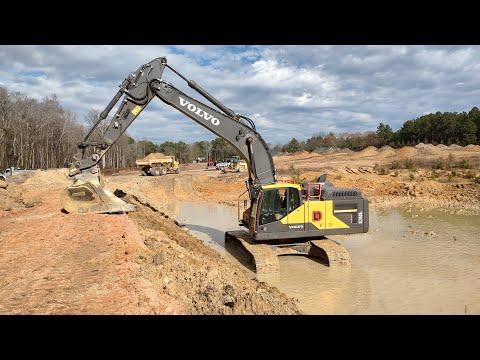 Dozer Is Down But We Just Deal With It! Pond Build Day 4