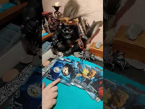 РАСКЛАД НА КАРТАХ ТАРО : КТО  ЗА  ВАМИ  НАБЛЮДАЕТ  🍀🍀🍀🍀🍀🍀🍀🍀🍀🍀🍀🍀🍀🍀🌾🍀🌾🌾🍀🍀🍀🍀