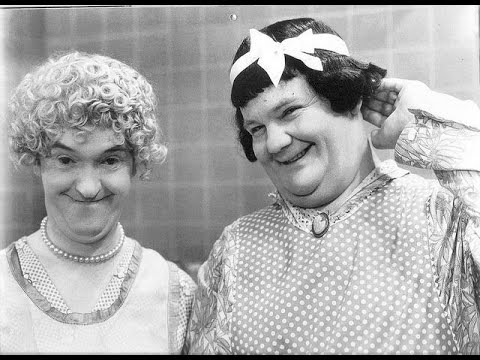 Laurel and Hardy - Twice Two (1933)