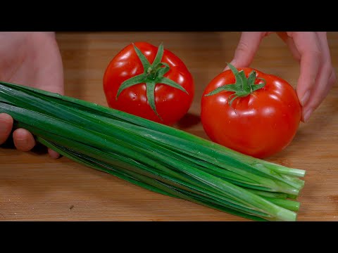 一把韭菜加两个西红柿，我家天天都吃不腻的做法，几分钟出锅，鲜香下饭#like #家庭菜 #美食分享 #delicious